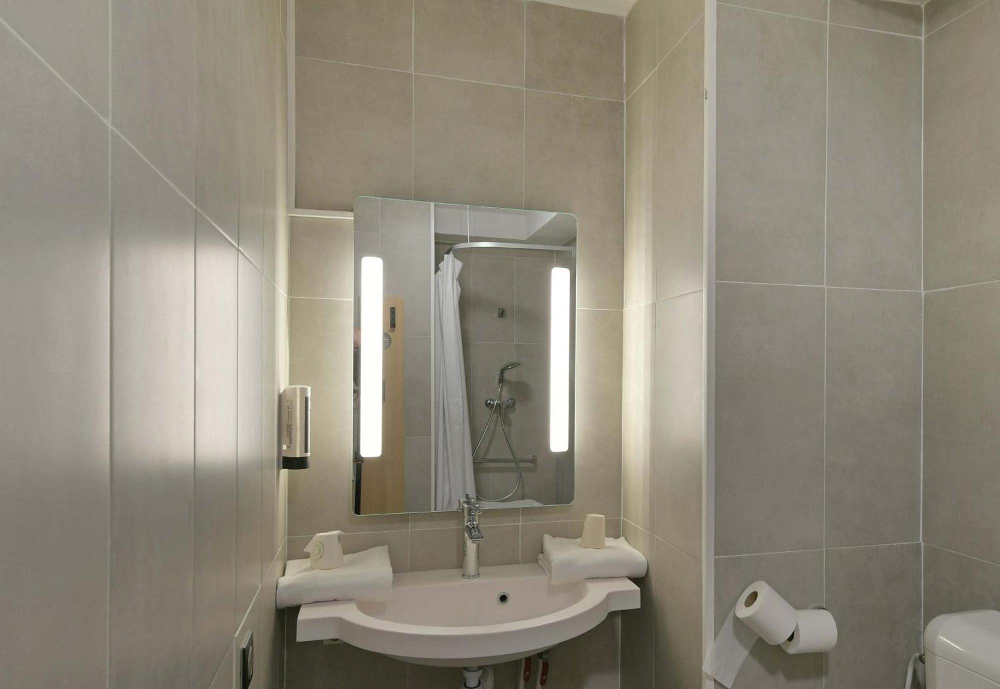 B&B Hotel Le Mans Nord 2 Saint-Saturnin  Luaran gambar